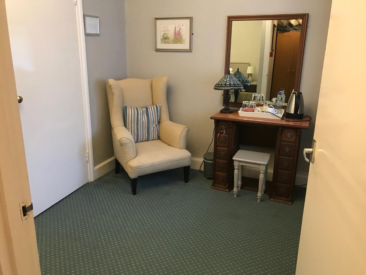 The Ilchester Arms Hotel Abbotsbury Esterno foto