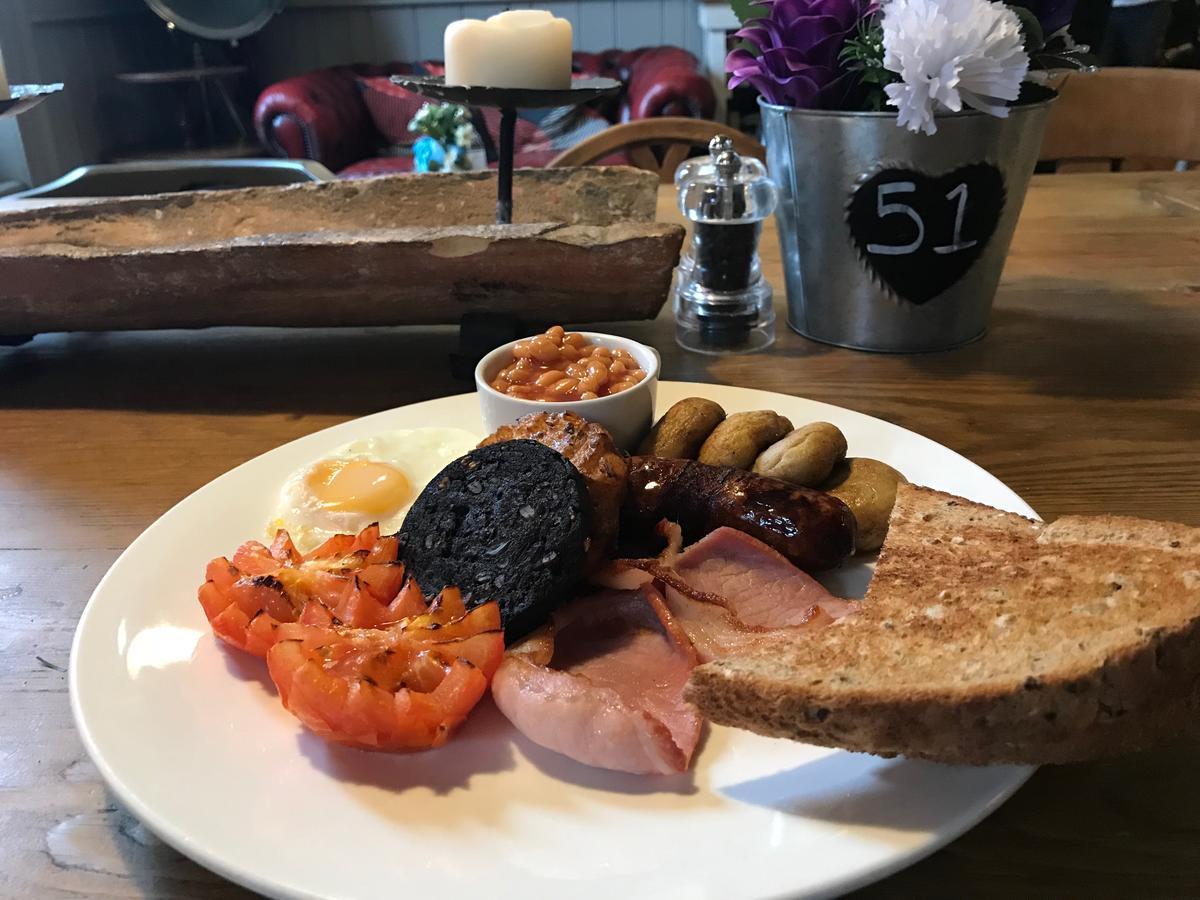 The Ilchester Arms Hotel Abbotsbury Esterno foto