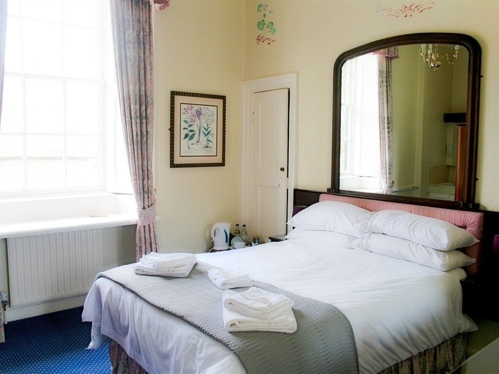 The Ilchester Arms Hotel Abbotsbury Esterno foto